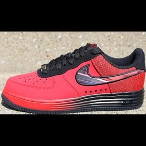 Nike Lunar Force 1 University Red-Black Size 8.5